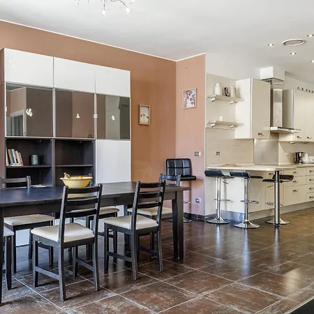 Le Saint Charles-parking-climatisation-centre Menton