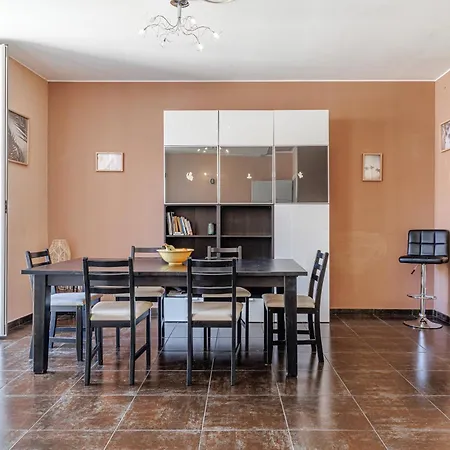 Saint Charles -parking-climatisation-centre Apartman *